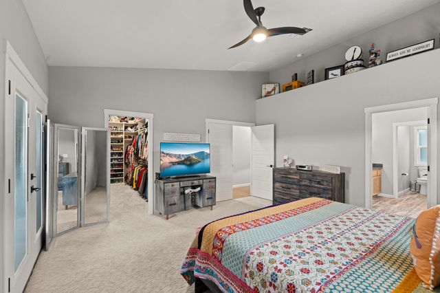 182 Blue Chip Lane, Grants Pass, OR 97527