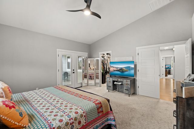 182 Blue Chip Lane, Grants Pass, OR 97527