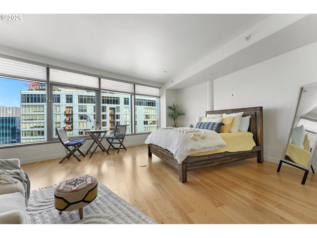 3601 S RIVER Pkwy, Portland, OR 97239