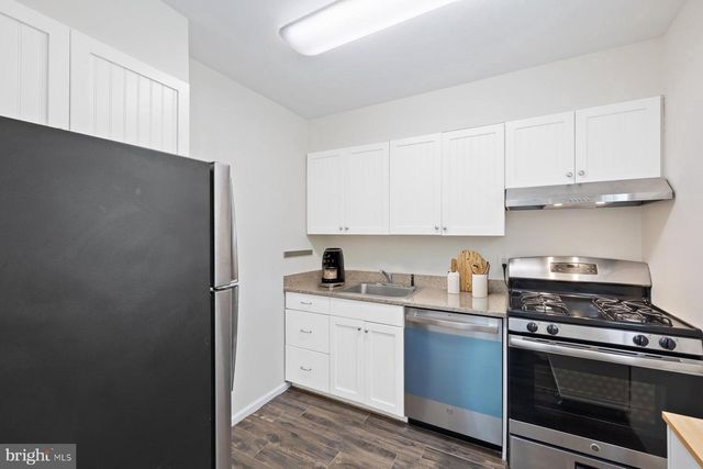 4822 CHEVY CHASE DR #302, Chevy Chase, MD 20815