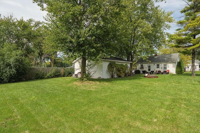 932 MANSION STREET, De Pere, WI 54115