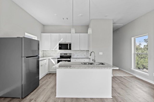 8203 Tower Street, Houston, TX 77088