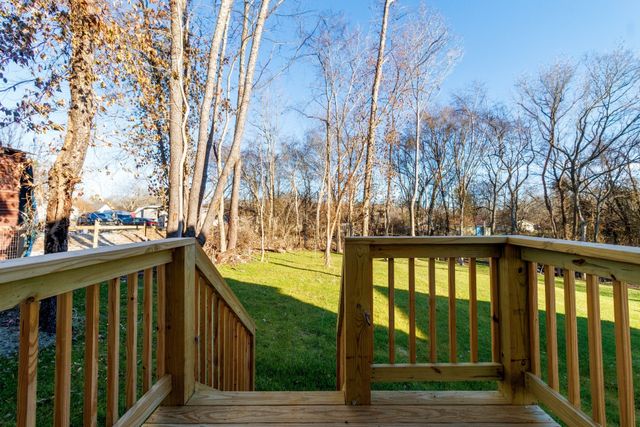 923 Oak Ln, Clarksville, TN 37040