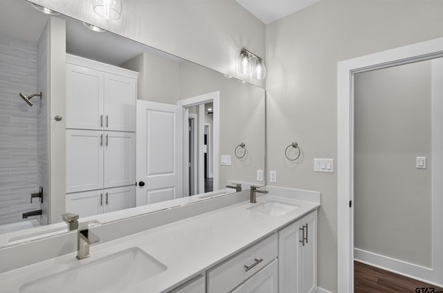 7012 Hillside Ave, Tyler, TX 75707