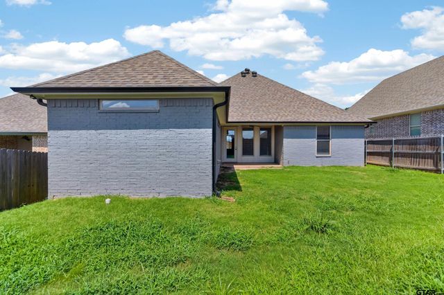 7012 Hillside Ave, Tyler, TX 75707
