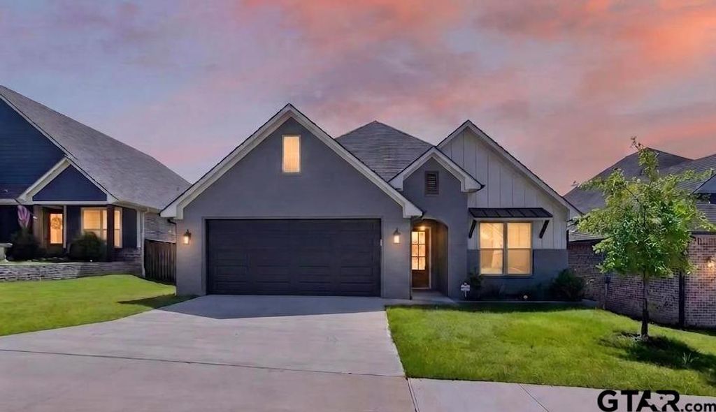 7012 Hillside Ave, Tyler, TX 75707