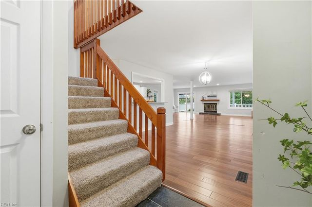 993 Kela CRES, Virginia Beach, VA 23451