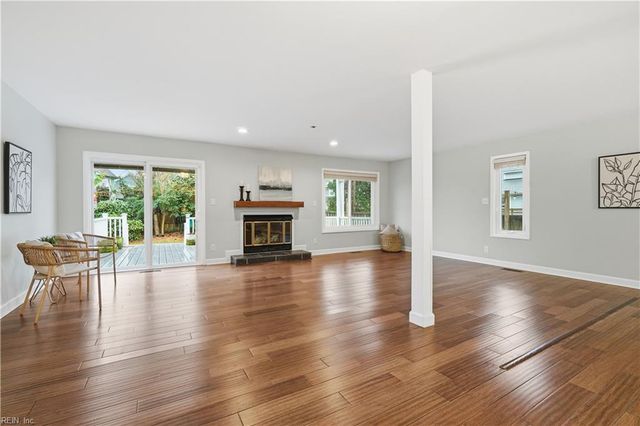 993 Kela CRES, Virginia Beach, VA 23451