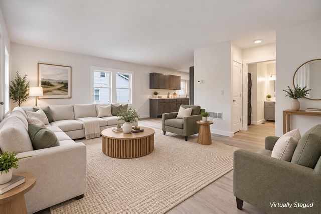341 Buckingham Street, Newark, OH 43055