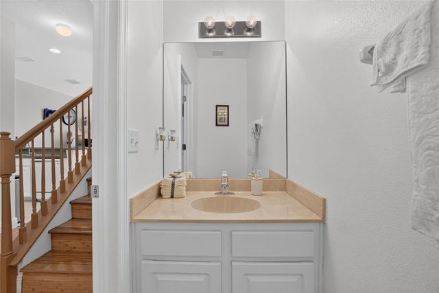 19262 STONE HEDGE DRIVE, Tampa, FL 33647