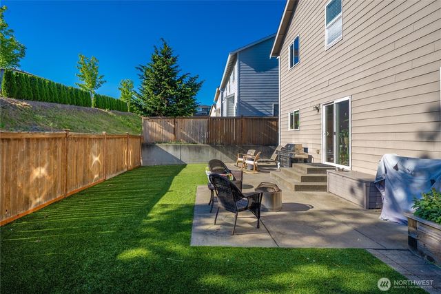 27669 256th Place SE, Maple Valley, WA 98038