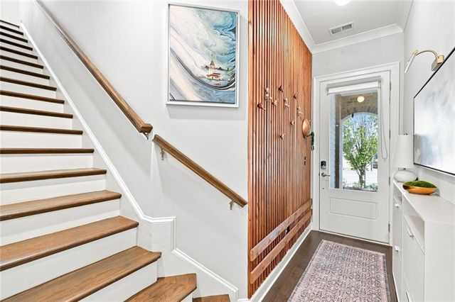 260 Walker Avenue, Roswell, GA 30076