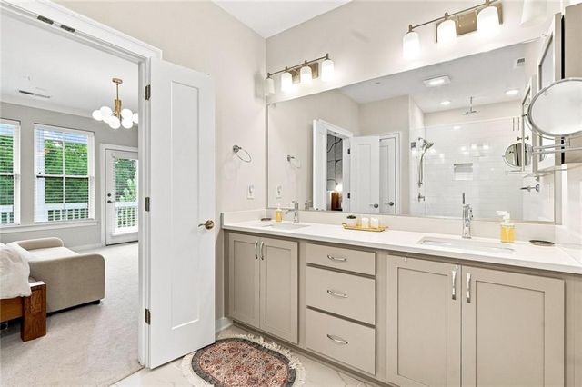 260 Walker Avenue, Roswell, GA 30076