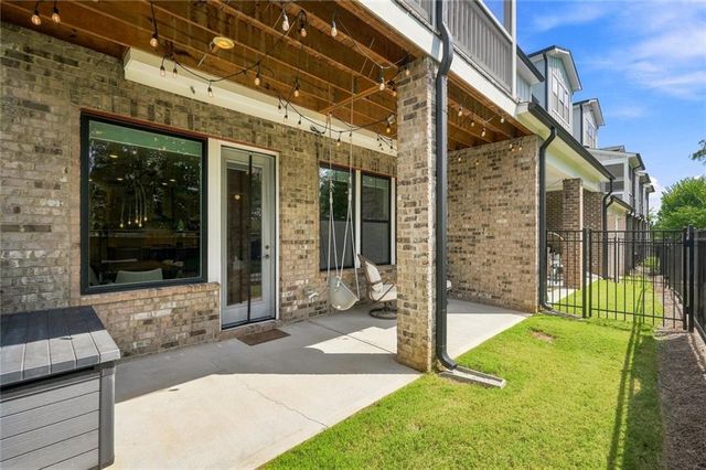 260 Walker Avenue, Roswell, GA 30076