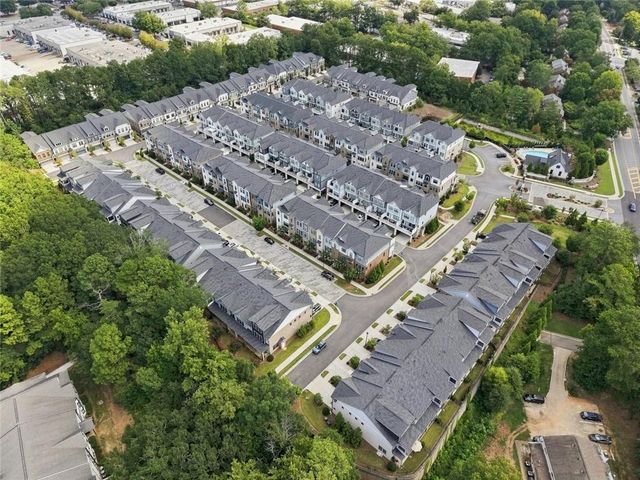 260 Walker Avenue, Roswell, GA 30076