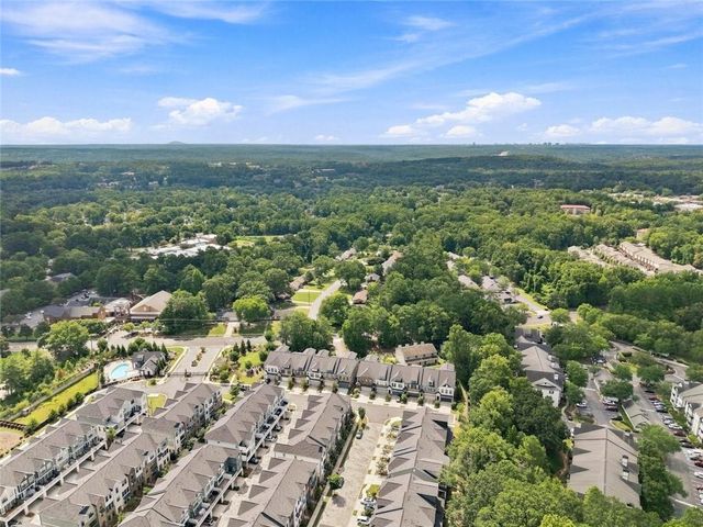 260 Walker Avenue, Roswell, GA 30076