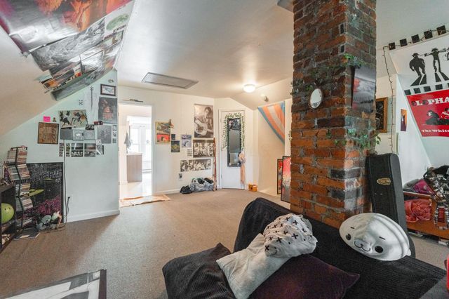 2406-2408 Indianola Avenue, Columbus, OH 43202