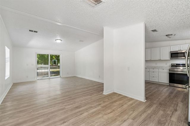 16475 BUDOWSKI ROAD, Brooksville, FL 34614