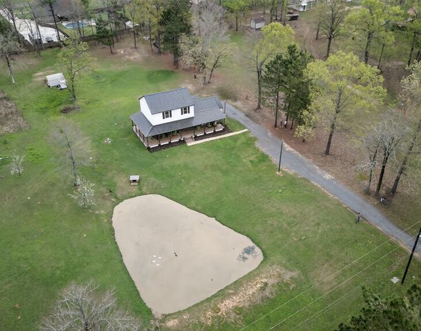 564 Middleton Road, Stonewall, LA 71078