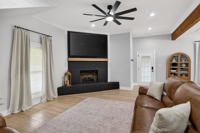 564 Middleton Road, Stonewall, LA 71078