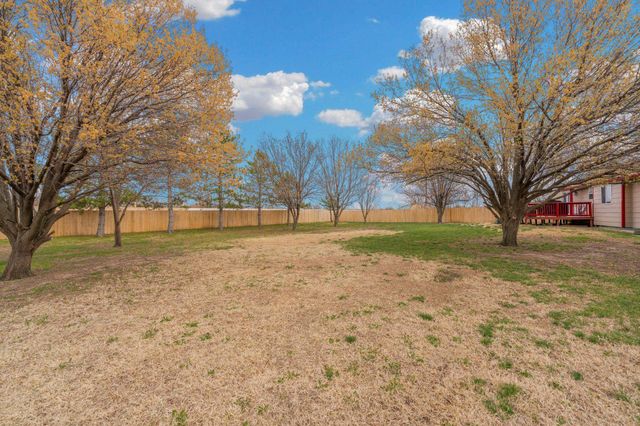 703 S Todd Cir, Wichita, KS 67207