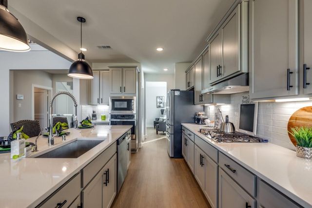 8515 Pier Cove Drive, Cypress, TX 77433