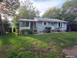 6 Woodland, AKA 6 West Side Avenue Road, Branford, CT 06405