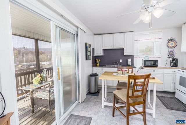 601 LONG AVE, Shenandoah, VA 22849