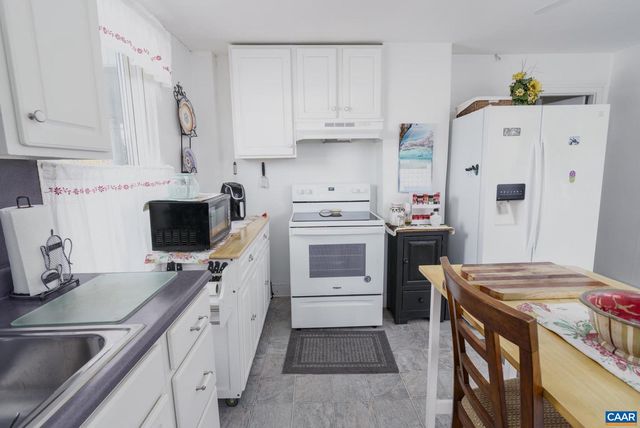 601 LONG AVE, Shenandoah, VA 22849