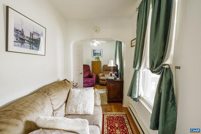 601 LONG AVE, Shenandoah, VA 22849