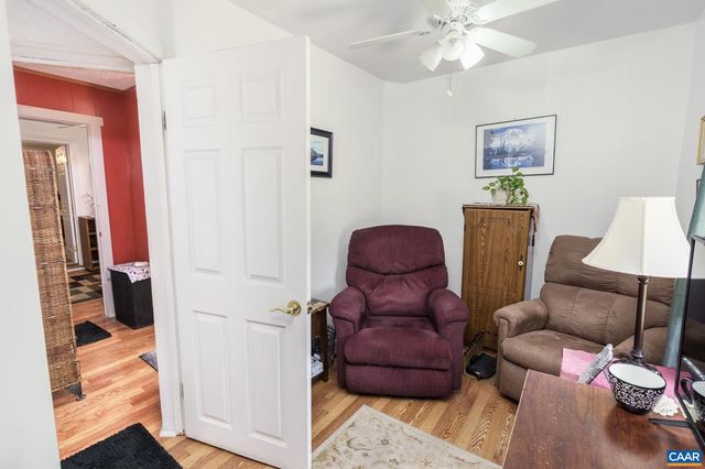 601 LONG AVE, Shenandoah, VA 22849