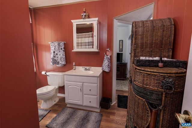 601 LONG AVE, Shenandoah, VA 22849