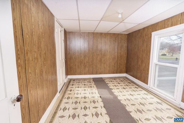 601 LONG AVE, Shenandoah, VA 22849