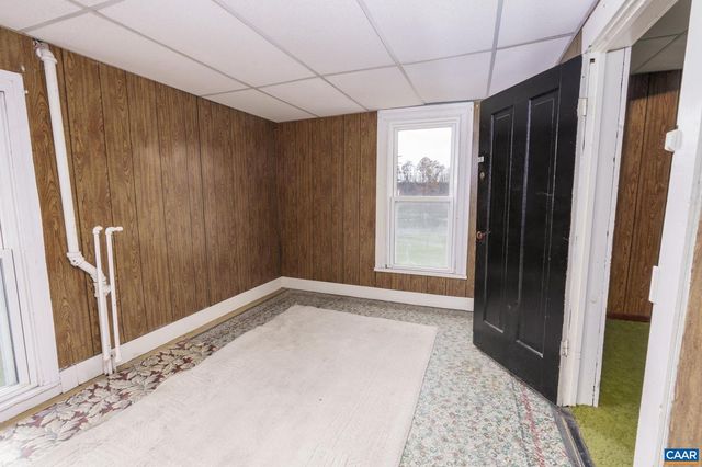 601 LONG AVE, Shenandoah, VA 22849