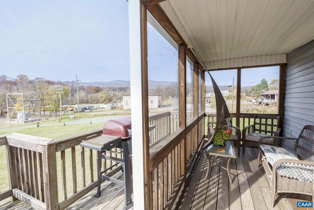 601 LONG AVE, Shenandoah, VA 22849