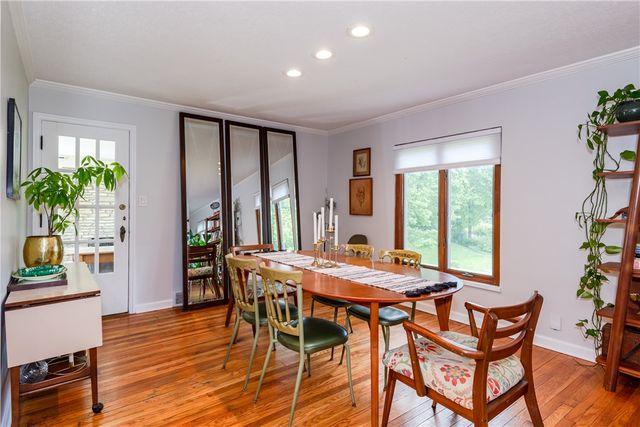 84 Thruston Boulevard, Oakwood, OH 45409