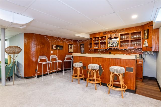 84 Thruston Boulevard, Oakwood, OH 45409