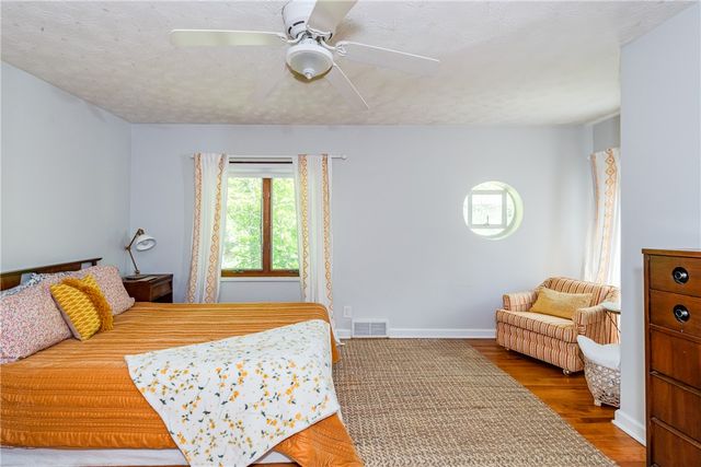 84 Thruston Boulevard, Oakwood, OH 45409