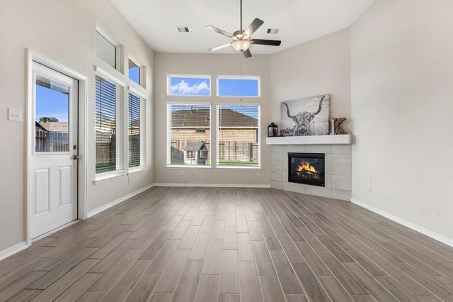 20118 Clear Ridge Lane, Montgomery, TX 77316