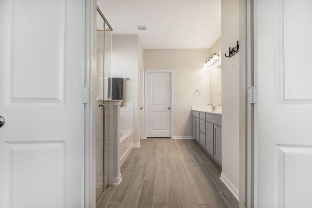 20118 Clear Ridge Lane, Montgomery, TX 77316