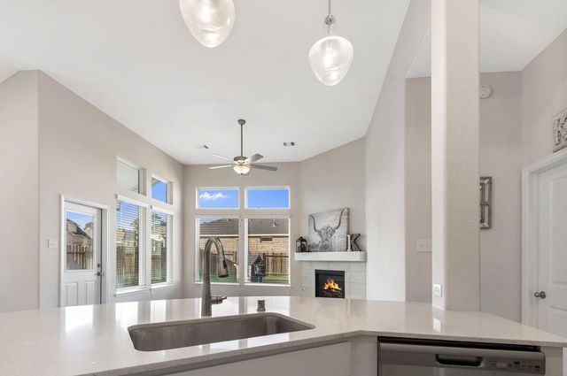 20118 Clear Ridge Lane, Montgomery, TX 77316