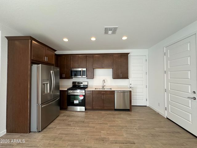 3228 W MORNING VISTA Lane, Phoenix, AZ 85083