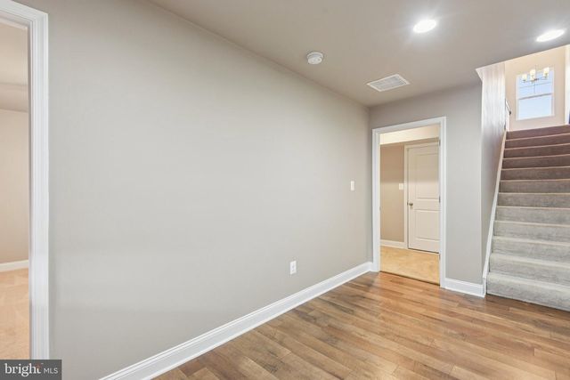 945 THURSTON LN, Glen Burnie, MD 21060