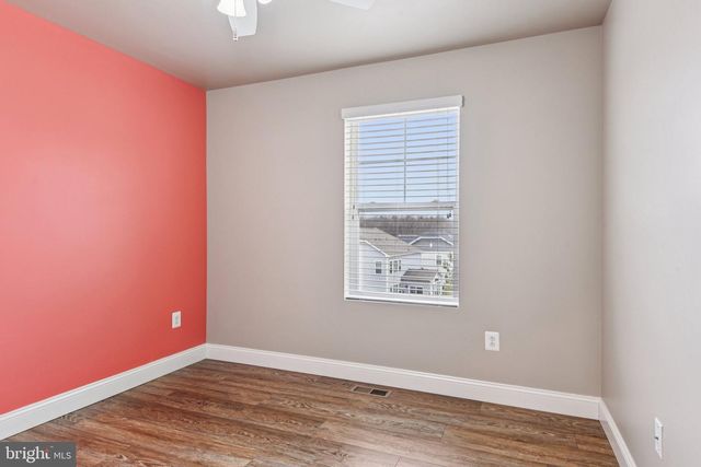 945 THURSTON LN, Glen Burnie, MD 21060