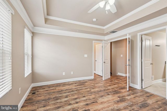 945 THURSTON LN, Glen Burnie, MD 21060