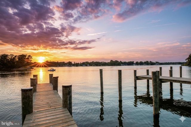 945 THURSTON LN, Glen Burnie, MD 21060