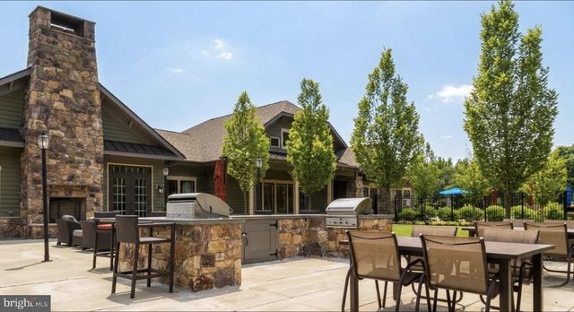 945 THURSTON LN, Glen Burnie, MD 21060