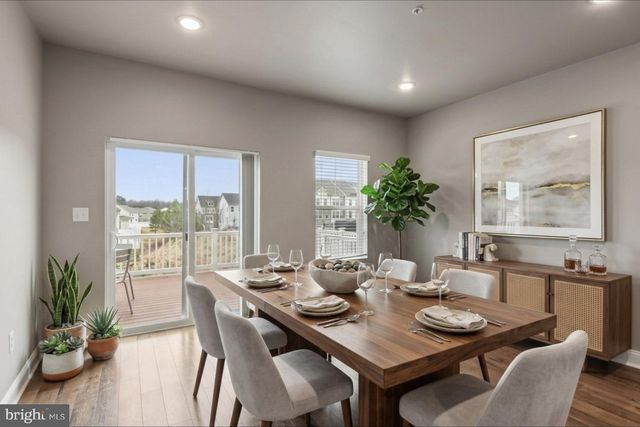 945 THURSTON LN, Glen Burnie, MD 21060