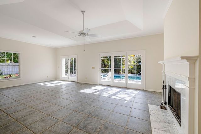 1485 Shorelands Drive E, Vero Beach, FL 32963