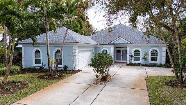 1485 Shorelands Drive E, Vero Beach, FL 32963